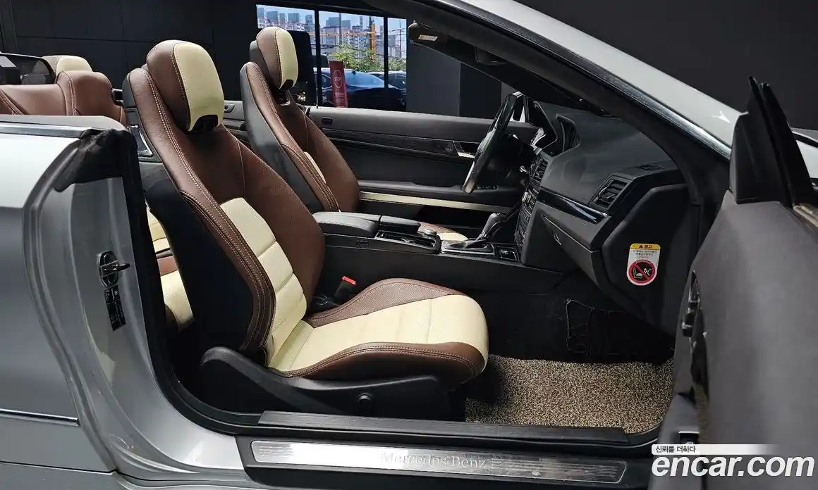 Mercedes-Benz E-Class 2011 3.5 Автомат в Москве № 211732, фото 6