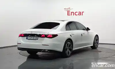 Mercedes-Benz E-Class 2025 2.0 Автомат в Москве № 211895, миниатюра 6