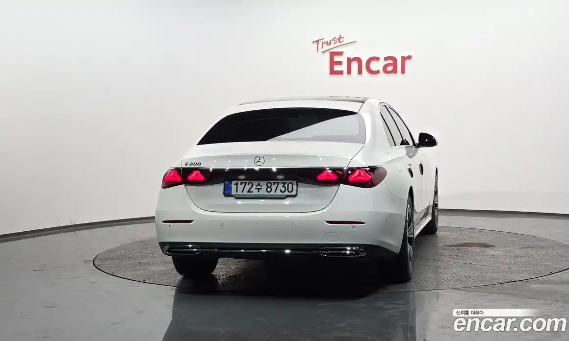 Mercedes-Benz E-Class 2025 2.0 Автомат в Москве № 211895, фото 7