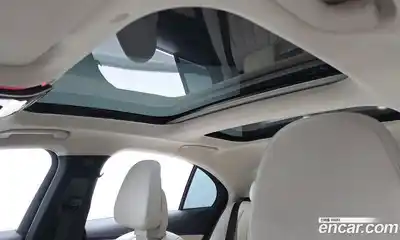 Mercedes-Benz E-Class 2025 2.0 Автомат в Москве № 211895, миниатюра 8