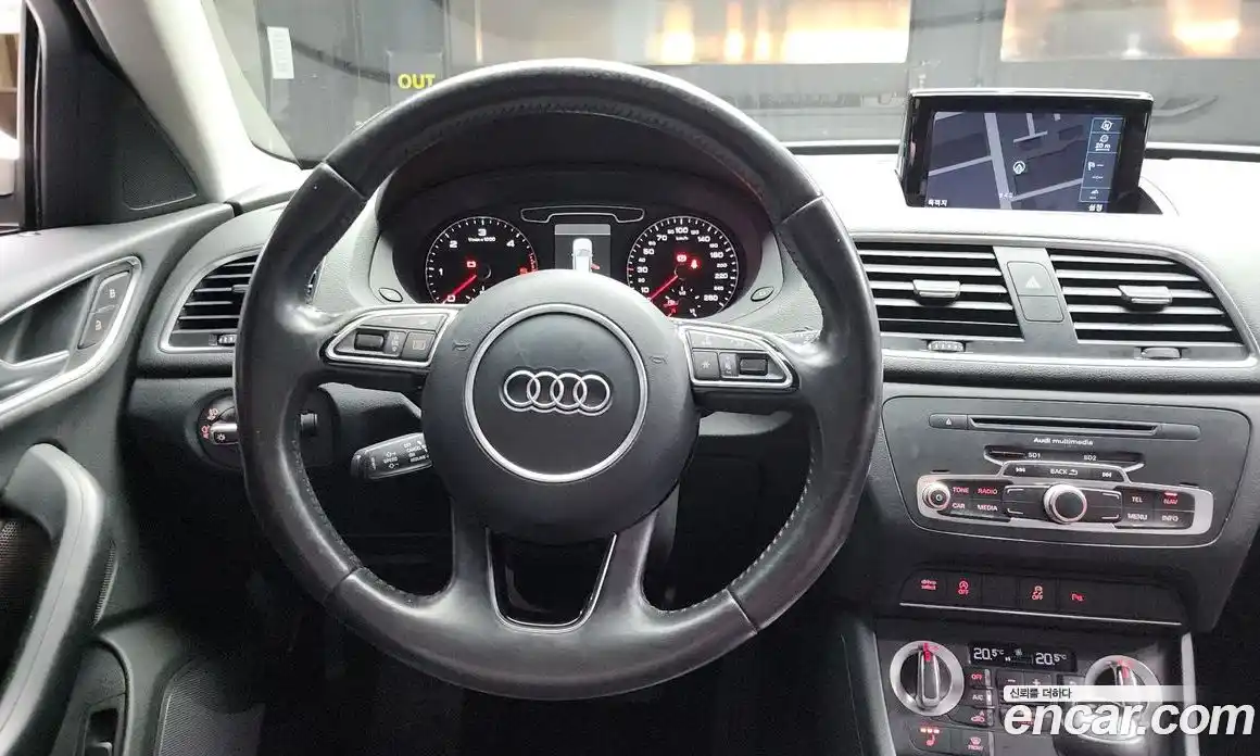 Audi Q3 2015 2.0 Автомат в Москве № 212661, фото 8