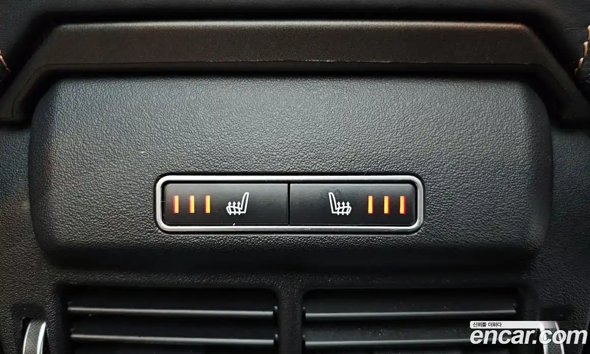 Land Rover Range-Rover Evoque 2018 2.0 Автомат в Москве № 213595, фото 3