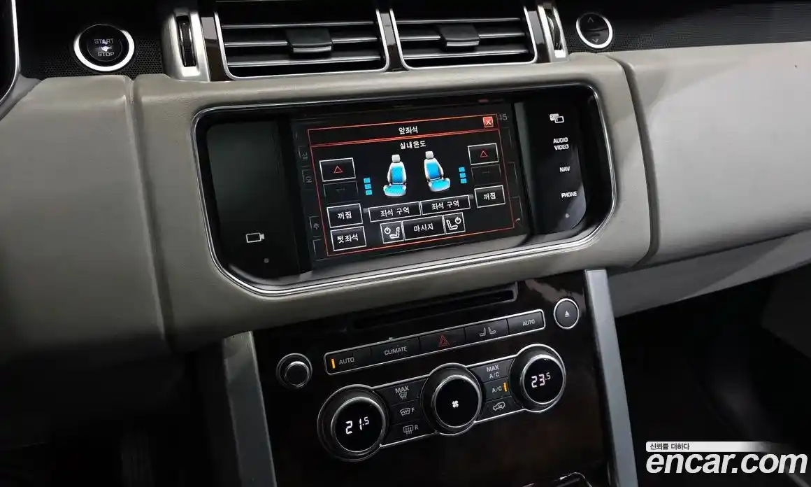 Land Rover Range-Rover 2014 4.4 Автомат в Москве № 213708, фото 16