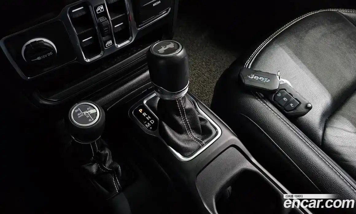 Jeep Wrangler 2023 2.0 Автомат в Москве № 215448, фото 11