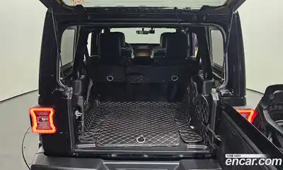 Jeep Wrangler 2023 2.0 Автомат в Москве № 215448, миниатюра 2