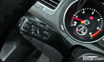 Volkswagen Golf 2013 2.0 Автомат в Москве № 217932, миниатюра 3