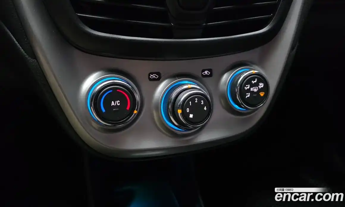 Chevrolet Spark 2016 1.0 Автомат в Москве № 218410, фото 14