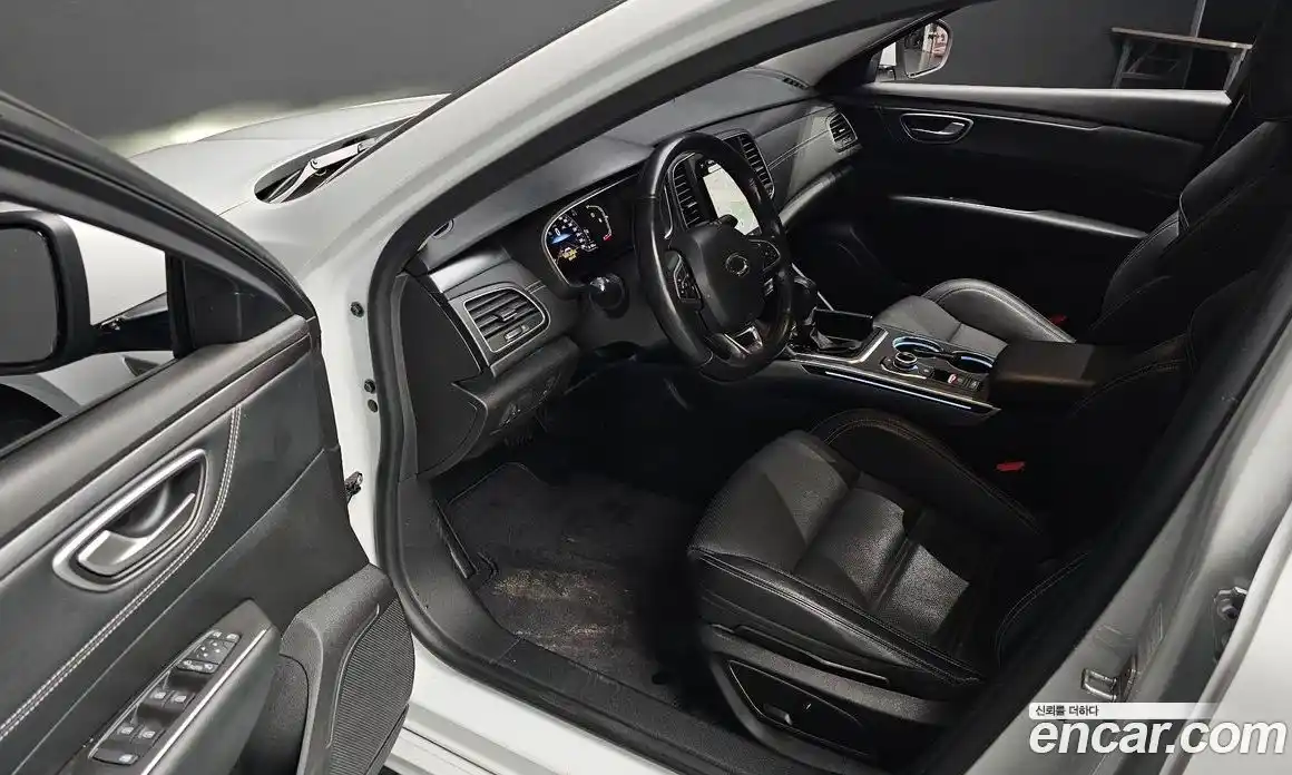 Renault SM6 2022 2.0 Автомат в Москве № 223913, фото 1