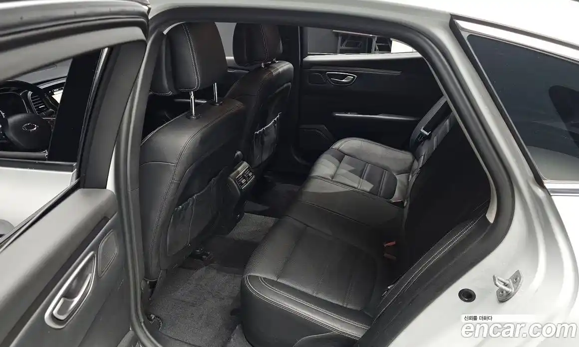 Renault SM6 2022 2.0 Автомат в Москве № 223913, фото 7