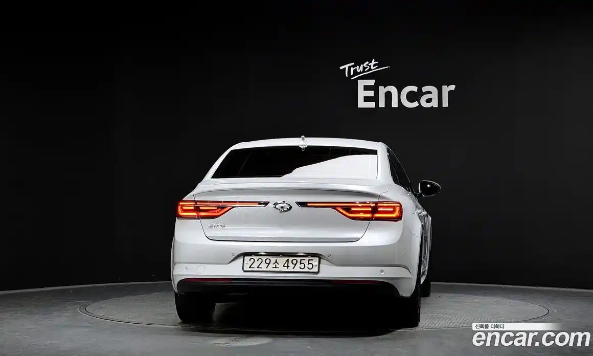 Renault SM6 2022 2.0 Автомат в Москве № 223913, фото 8