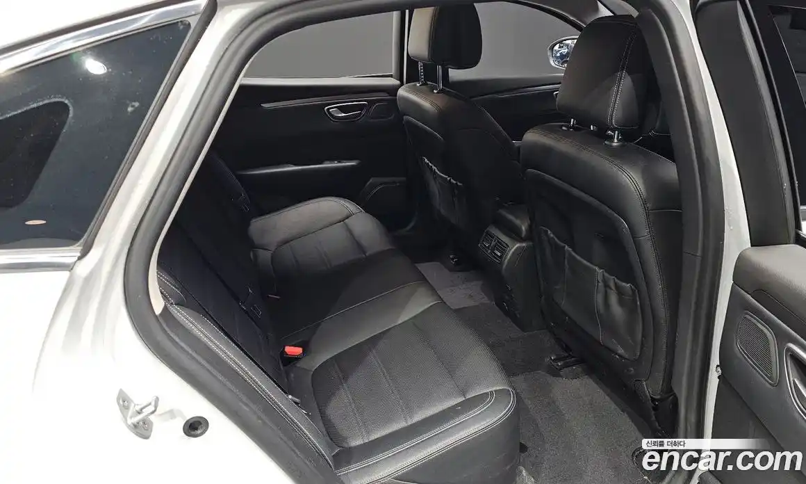 Renault SM6 2022 2.0 Автомат в Москве № 223913, фото 9