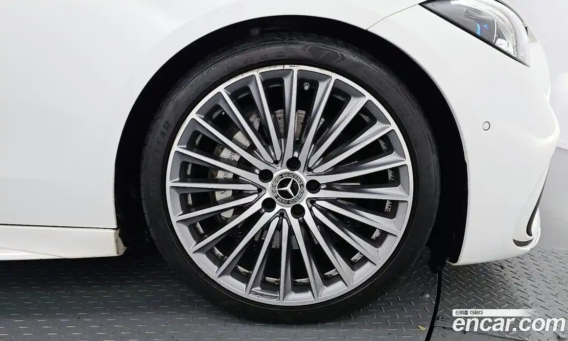 Mercedes-Benz C-Class 2023 2.0 Автомат в Москве № 225045, фото 10