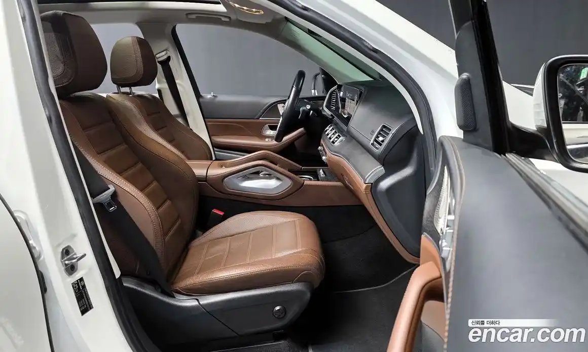 Mercedes-Benz GLE-Class 2023 3.0 Автомат в Москве № 225142, фото 16