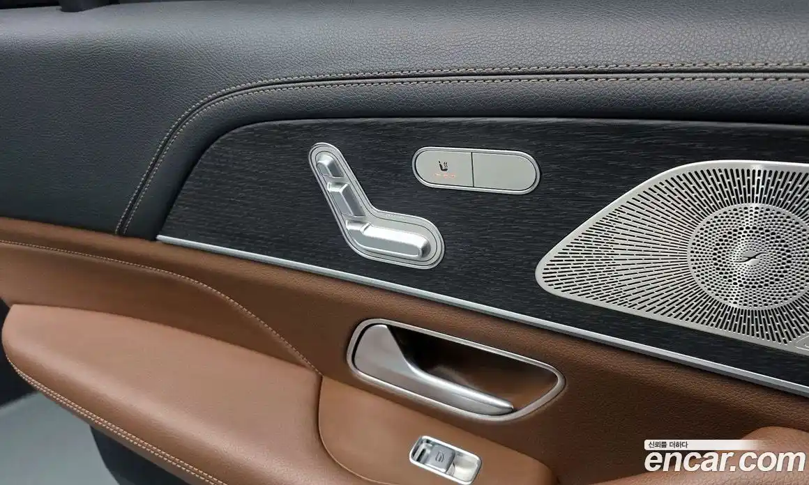 Mercedes-Benz GLE-Class 2023 3.0 Автомат в Москве № 225142, фото 18