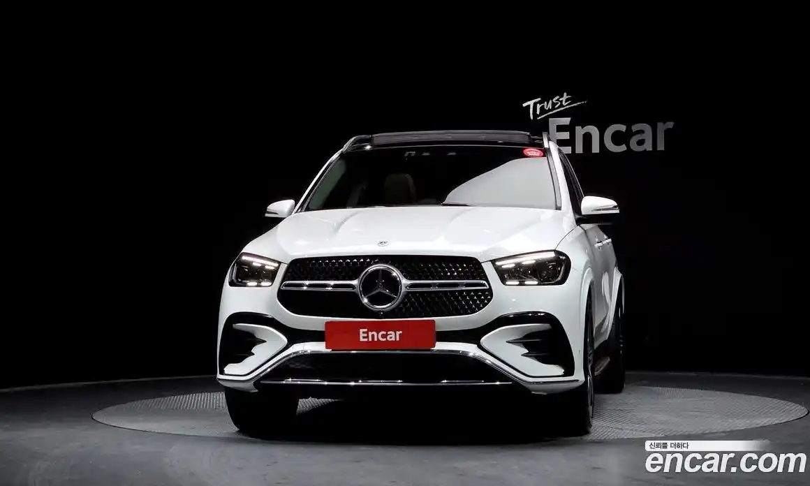 Mercedes-Benz GLE-Class 2023 3.0 Автомат в Москве № 225142, фото 19