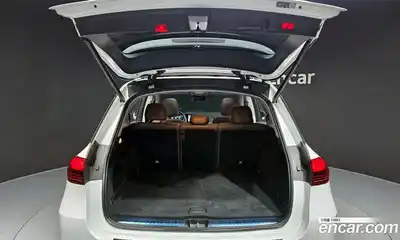 Mercedes-Benz GLE-Class 2023 3.0 Автомат в Москве № 225142, миниатюра 2