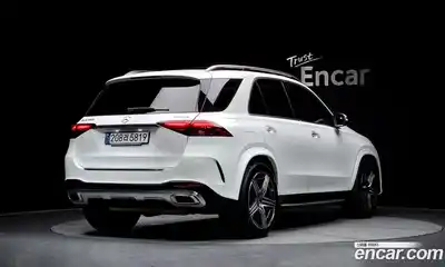 Mercedes-Benz GLE-Class 2023 3.0 Автомат в Москве № 225142, миниатюра 4
