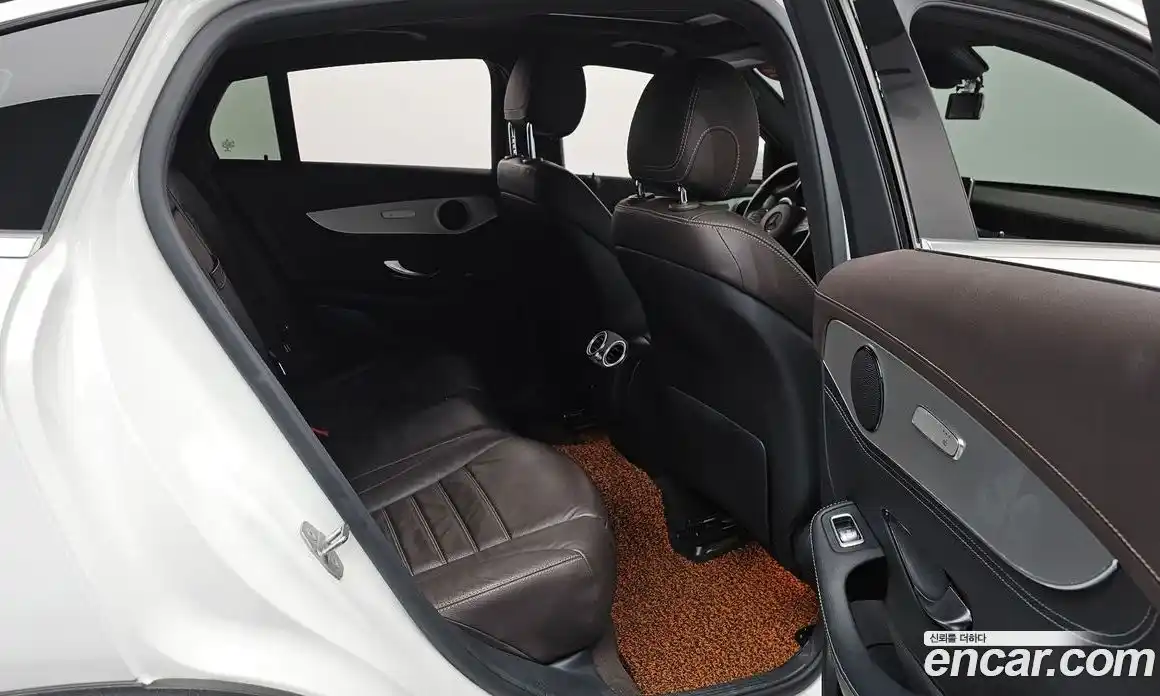 Mercedes-Benz GLC-Class 2018 2.1 Автомат в Москве № 225232, фото 12