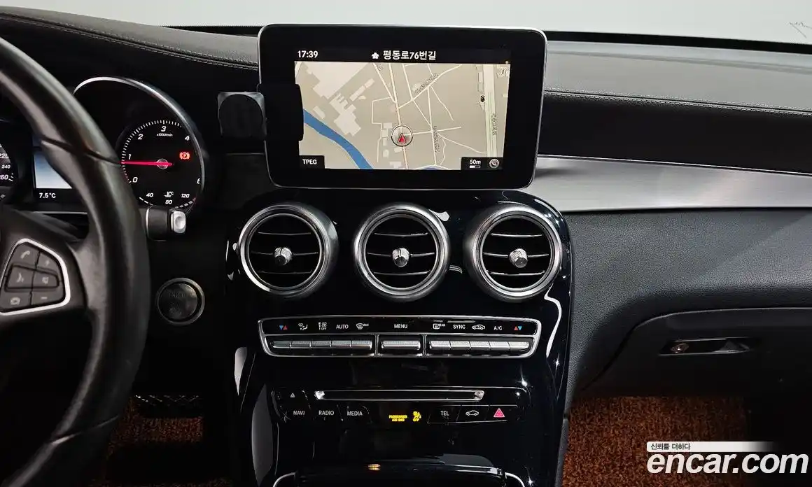 Mercedes-Benz GLC-Class 2018 2.1 Автомат в Москве № 225232, фото 13