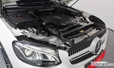 Mercedes-Benz GLC-Class 2018 2.1 Автомат в Москве № 225232, миниатюра 2