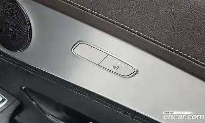 Mercedes-Benz GLC-Class 2018 2.1 Автомат в Москве № 225232, миниатюра 6