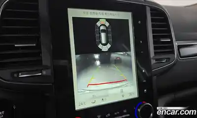 Renault QM6 2018 2.0 Автомат в Москве № 226002, миниатюра 3