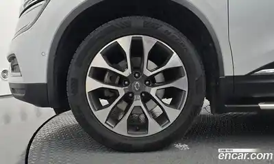 Renault QM6 2018 2.0 Автомат в Москве № 226002, миниатюра 9