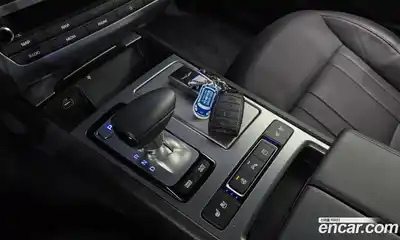 Genesis G80 2019 3.3 Автомат в Москве № 22786, миниатюра 3