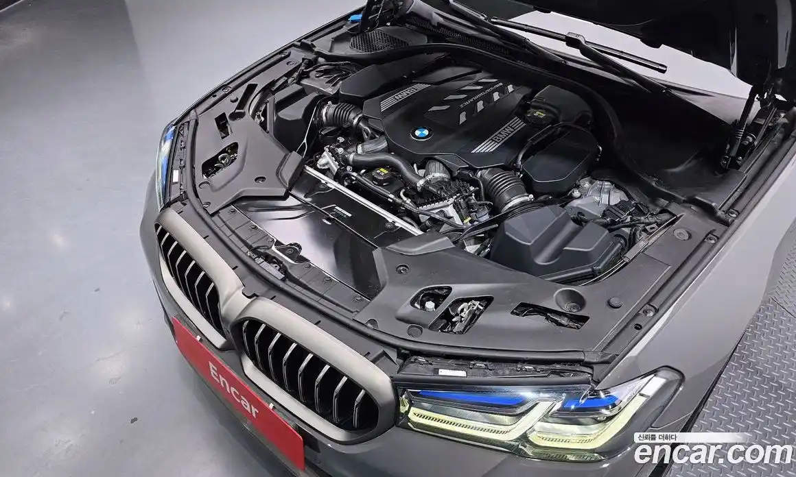 BMW 5-Series 2021 4.4 Автомат в Москве № 229007, фото 11