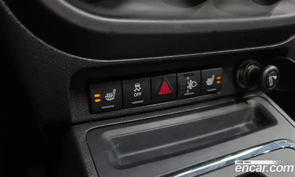 Jeep Compass 2013 2.4 Автомат в Москве № 232559, фото 16