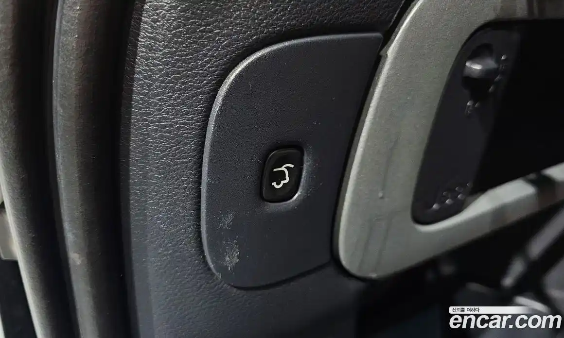 Jeep Cherokee 2015 2.0 Автомат в Москве № 232774, фото 11