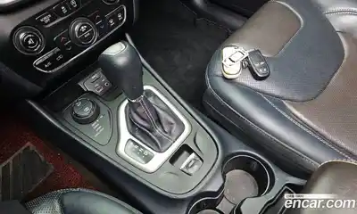 Jeep Cherokee 2015 2.0 Автомат в Москве № 232774, миниатюра 2