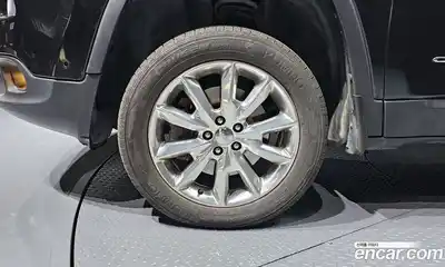 Jeep Cherokee 2015 2.0 Автомат в Москве № 232774, миниатюра 5