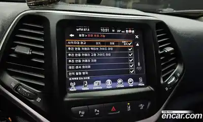 Jeep Cherokee 2015 2.0 Автомат в Москве № 232774, миниатюра 9