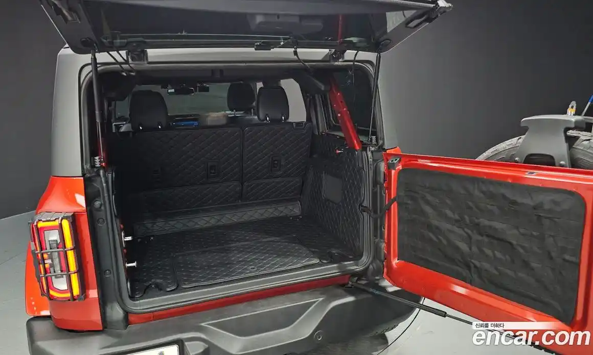 Ford Bronco 2023 2.7 Автомат в Москве № 233181, фото 19