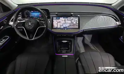 Mercedes-Benz E-Class 2024 2.0 Автомат в Москве № 262306, миниатюра 3