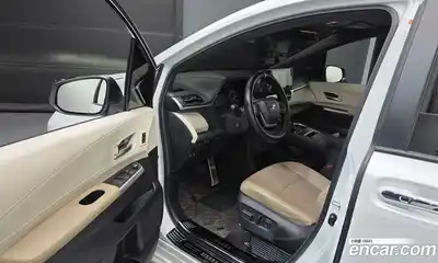 Toyota Sienna 2024 2.5 Автомат в Москве № 271198, миниатюра 11