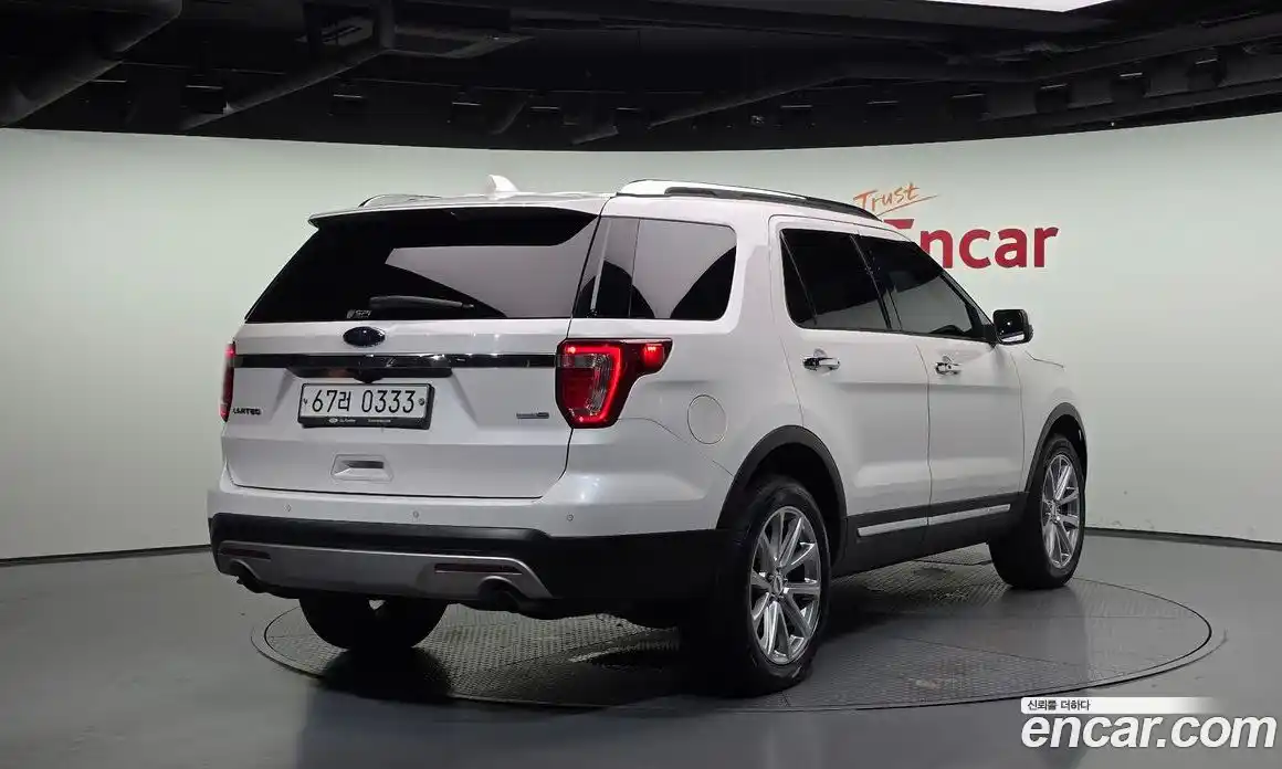 Ford Explorer 2017 2.3 Автомат в Москве № 273478, фото 1