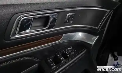 Ford Explorer 2017 2.3 Автомат в Москве № 273478, миниатюра 11