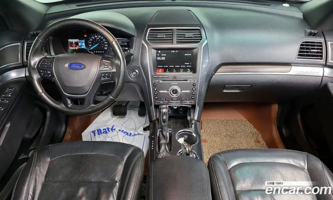 Ford Explorer 2017 2.3 Автомат в Москве № 273478, фото 10