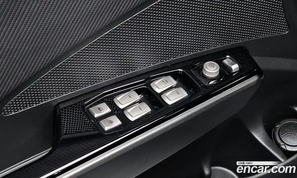 SsangYong TIBOLI 2017 1.6 Автомат в Москве № 28392, фото 18