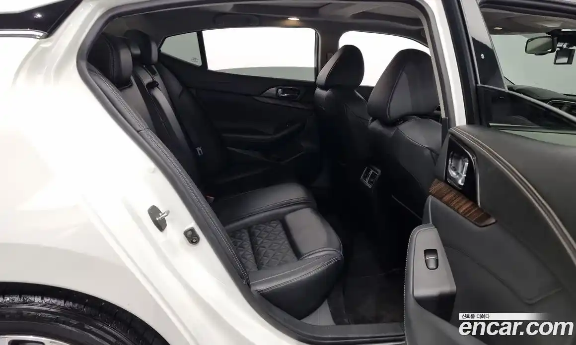 Nissan Maxima 2017 3.5 Автомат в Москве № 284915, фото 19