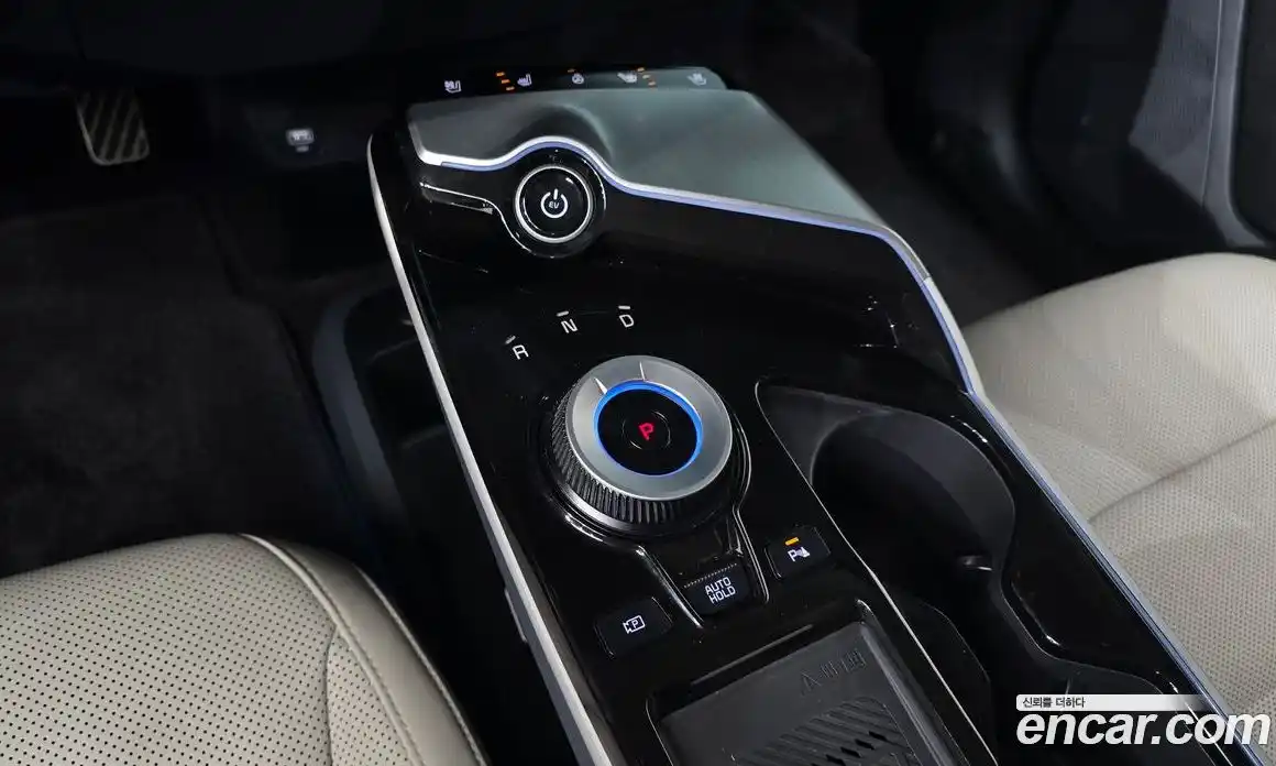 Kia EV6 2023 0.1 Автомат в Москве № 287684, фото 13