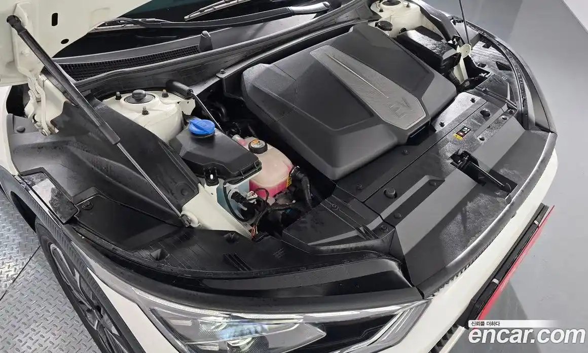 Kia EV6 2023 0.1 Автомат в Москве № 287684, фото 3