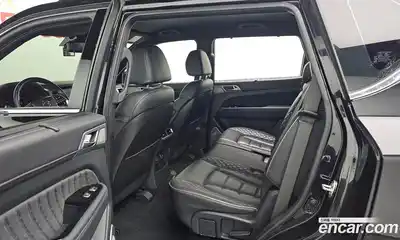 SsangYong Rexton 2021 2.2 Автомат в Москве № 30225, миниатюра 3
