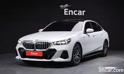 BMW 5-Series 2025 2.0 Автомат в Москве № 302424, миниатюра 8