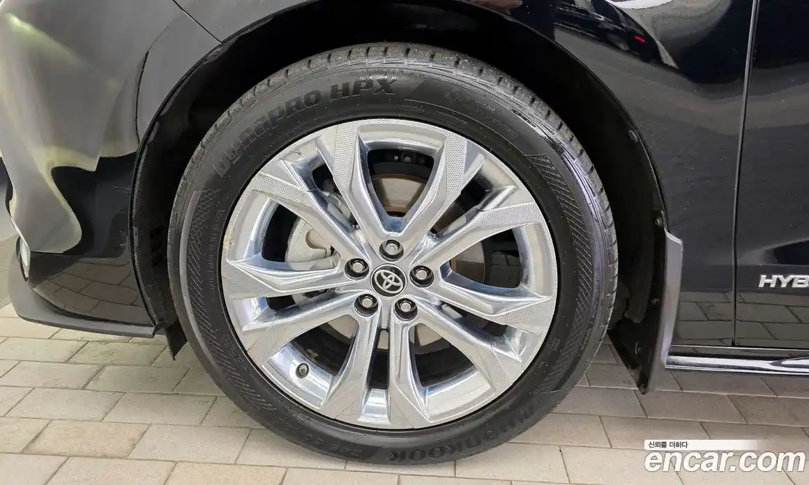 Toyota Sienna 2021 2.5 Автомат в Москве № 302623, фото 6