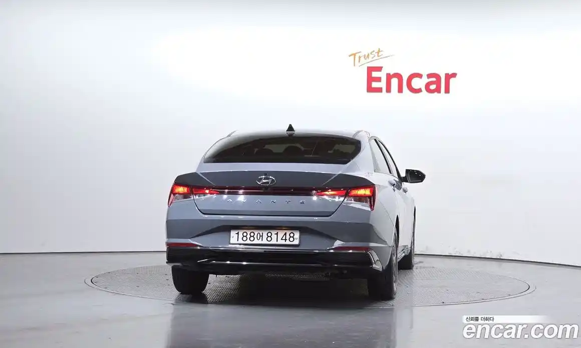 Hyundai Avante 2021 1.6 Автомат в Москве № 303338, фото 12