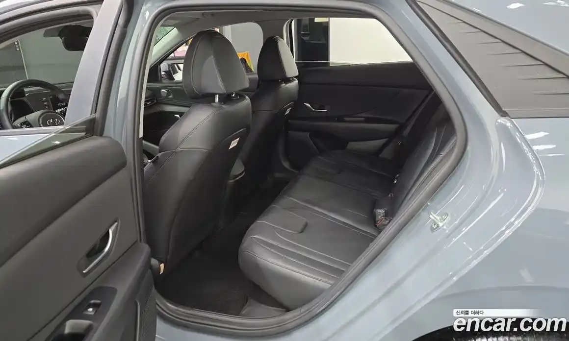 Hyundai Avante 2021 1.6 Автомат в Москве № 303338, фото 20