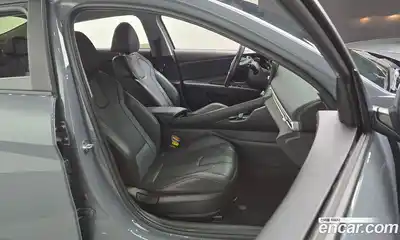 Hyundai Avante 2021 1.6 Автомат в Москве № 303338, миниатюра 2